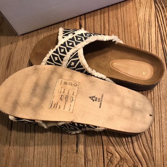 Anthropologie Callie Criss Cross Slide Sandals - Picture 7 of 10